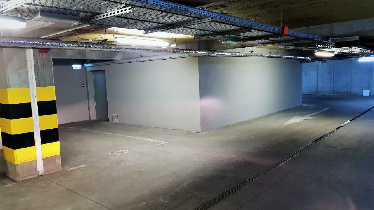 B&f Garbary Business & Family - Parking *